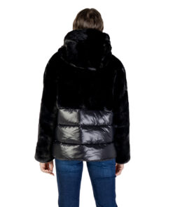 Blauer. Windjack Dames