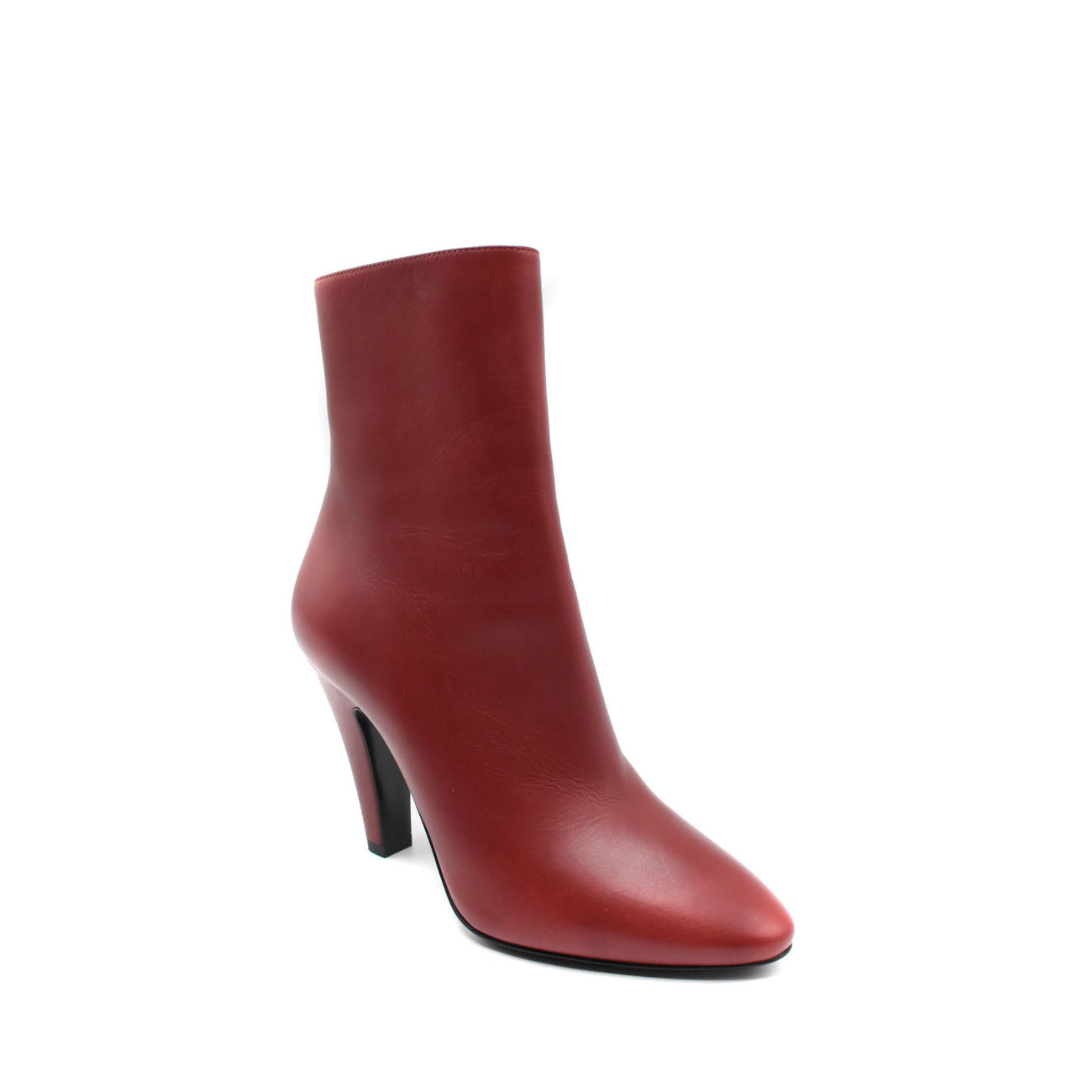 Saint Laurent Women BootsSaint Laurent Women Boots