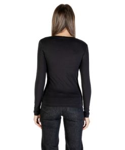 Alternative view of Guess - T-shirts Dames